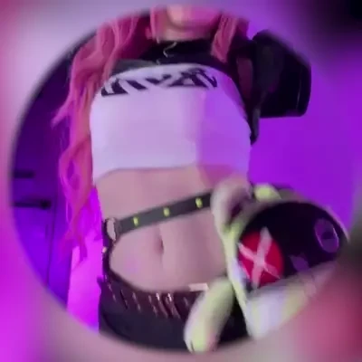 Sis Ly Fanvue picture