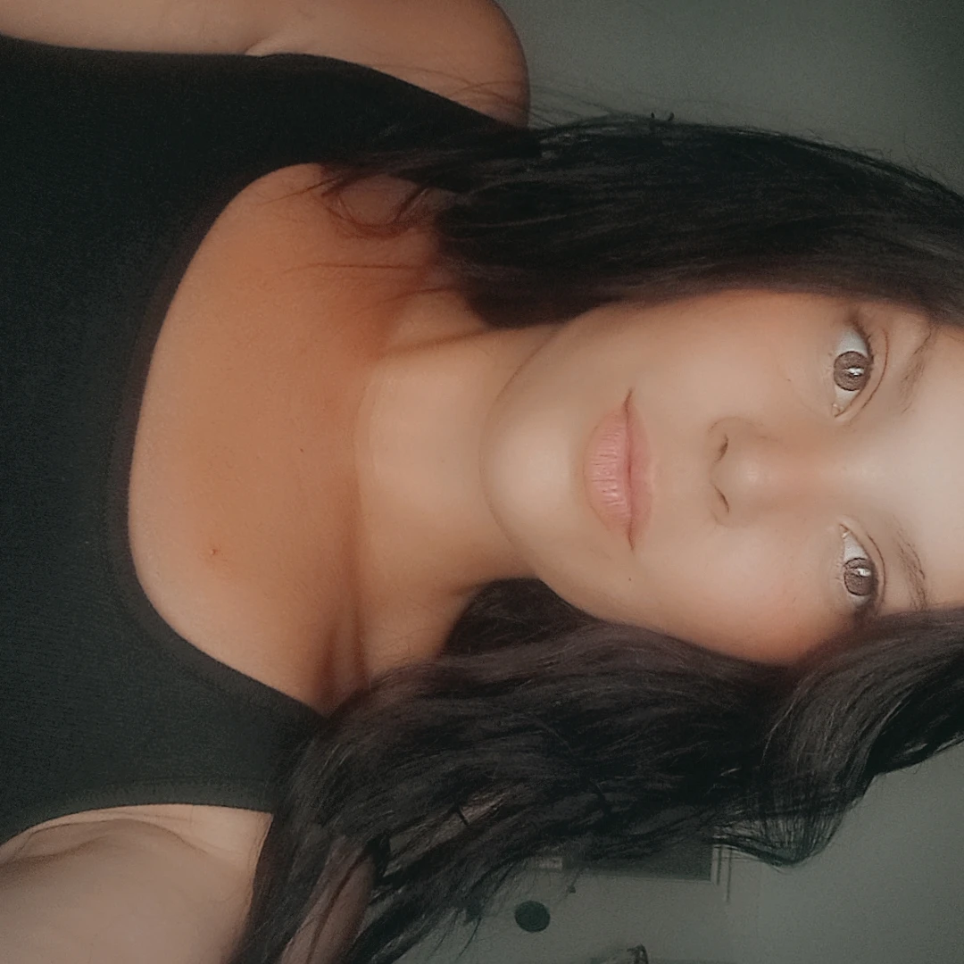 Kady Fanvue picture