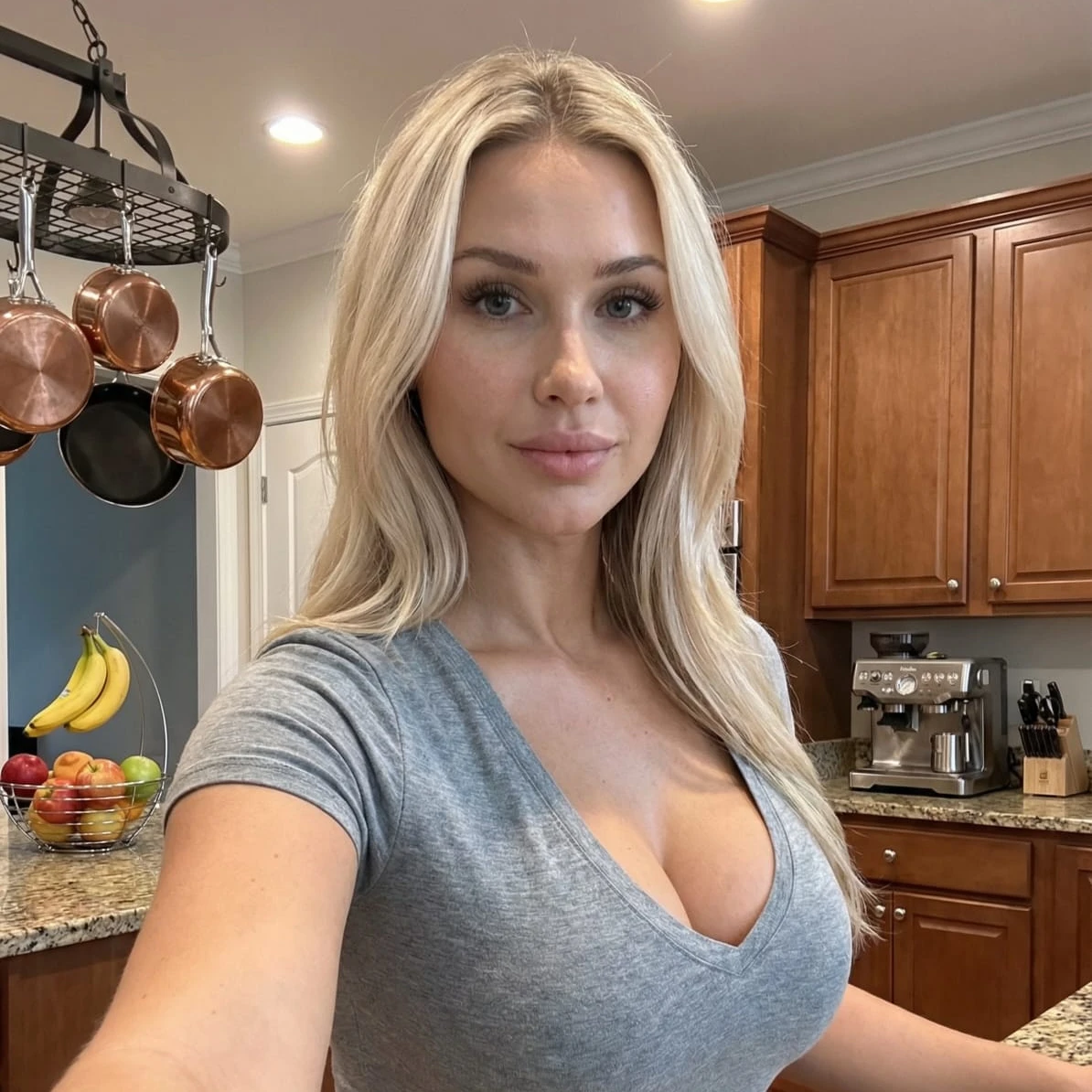 Layla Lane 🌹 - The Worlds Naughtiest Teacher 😈