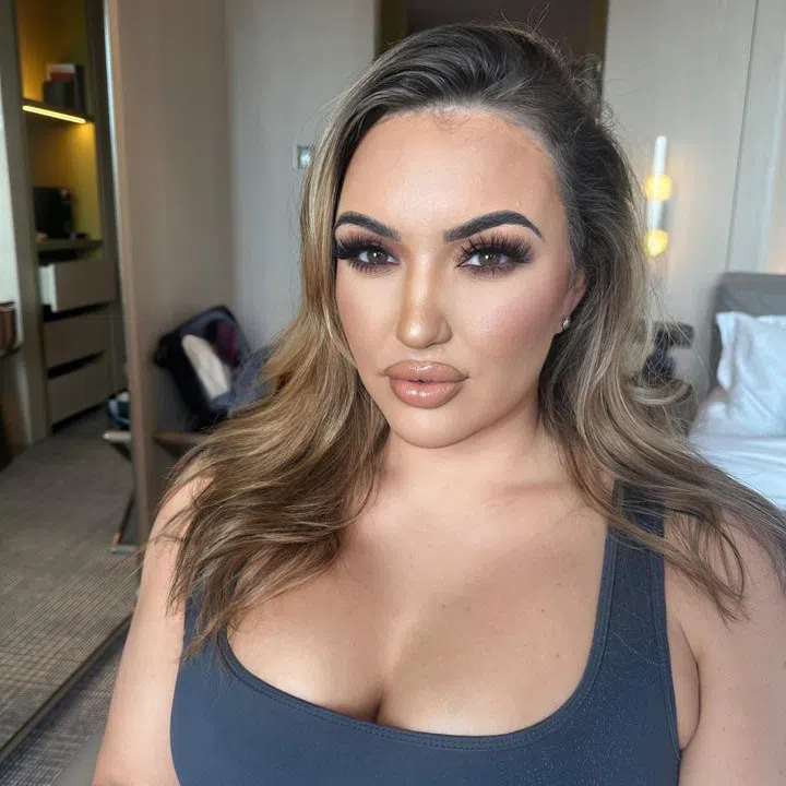 Goddess Sahara Fanvue picture