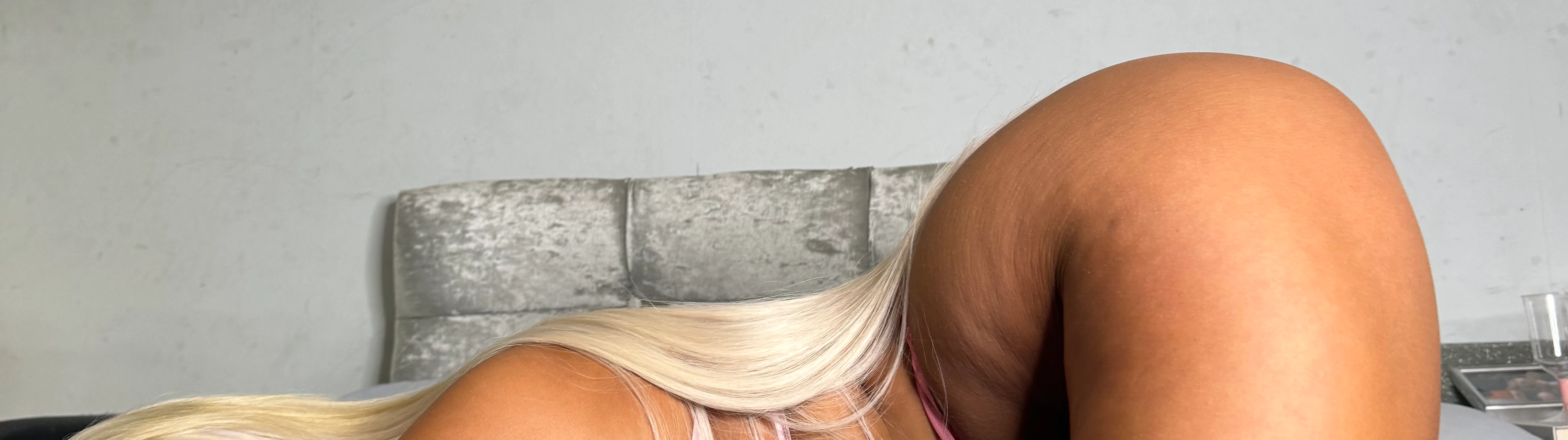 Valentina cover