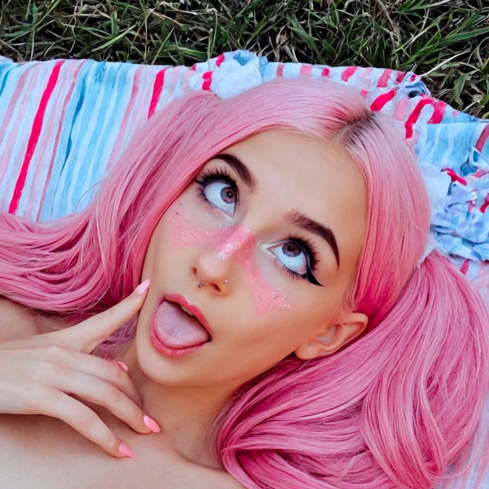 Zoe Bloom