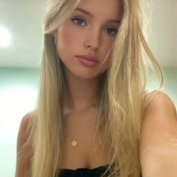 louna_lopezz
