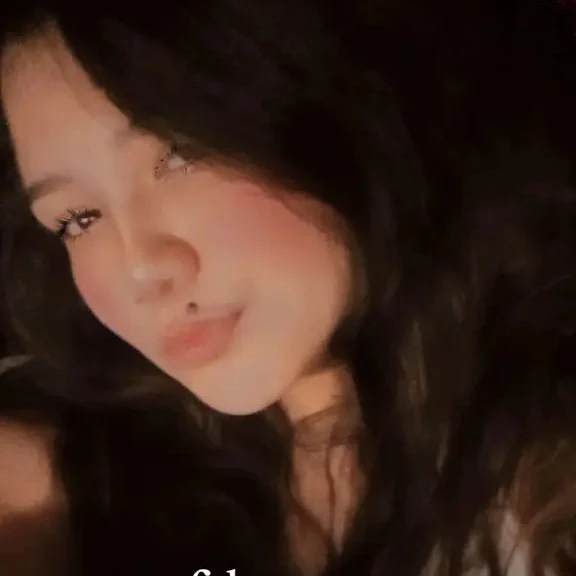 Goddess Latina Fanvue picture