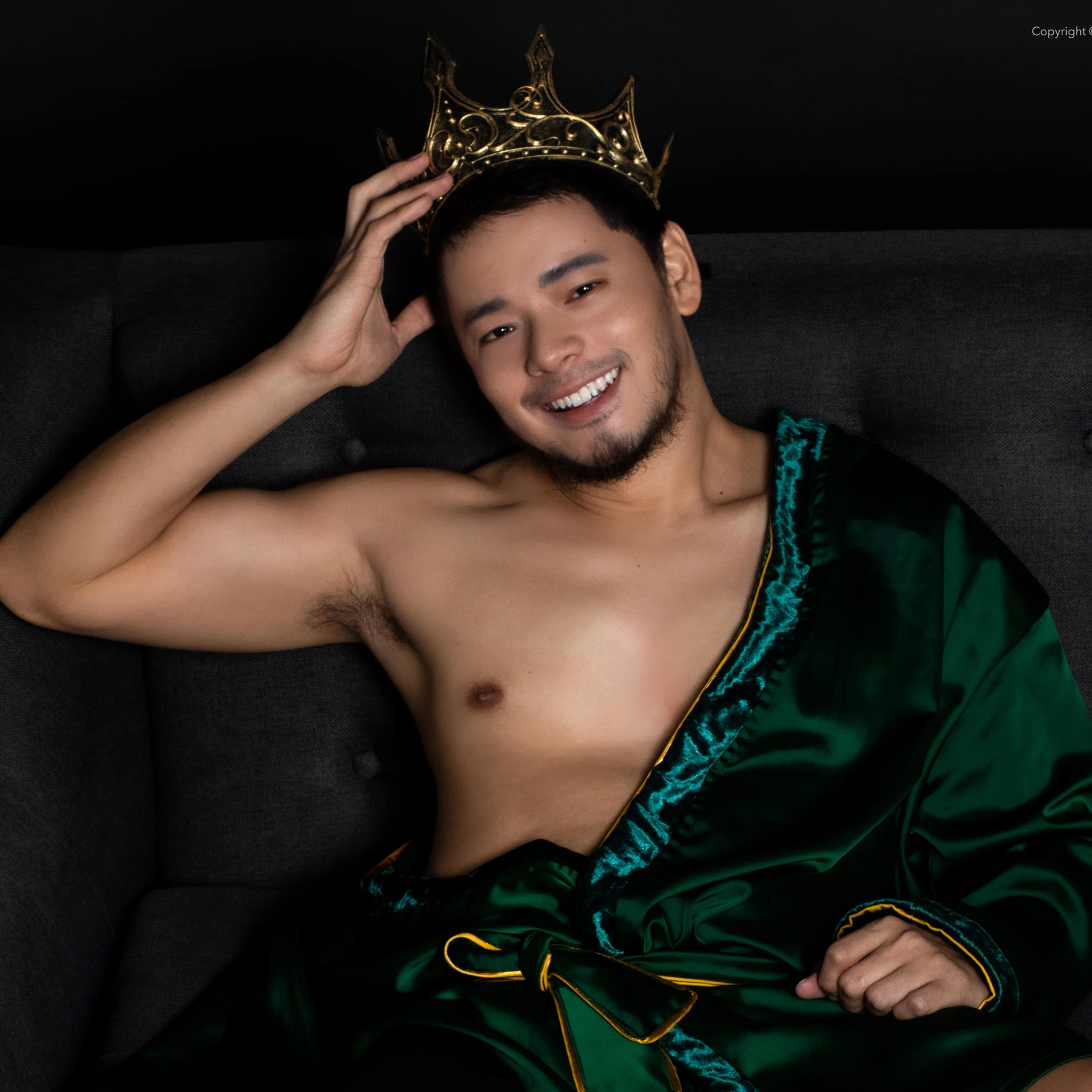 Mark Alvee (Masahe King)