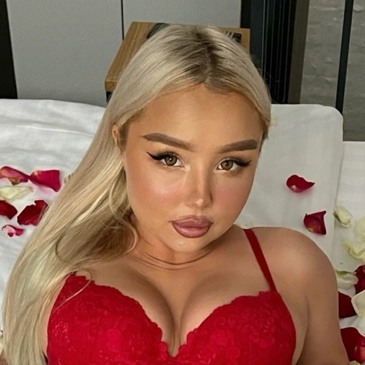 Ava Diva