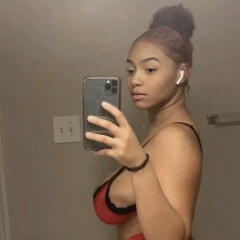 Angel Lwins Fanvue picture