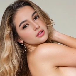 Emilia Fanvue picture