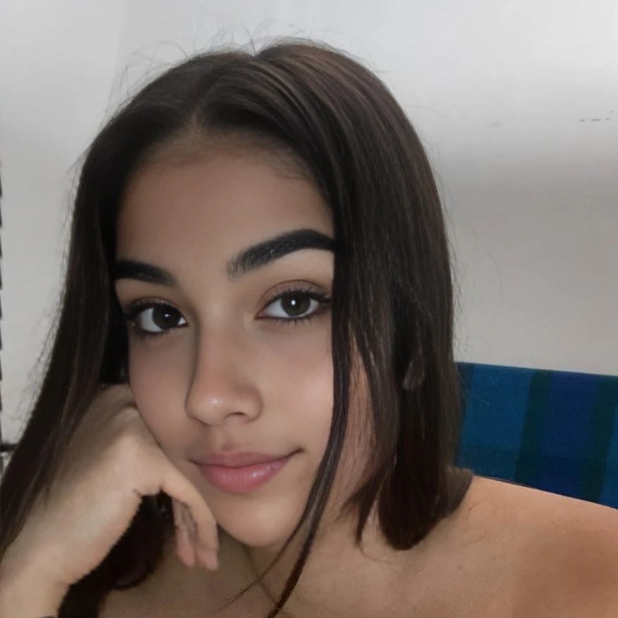 Emma Fanvue picture