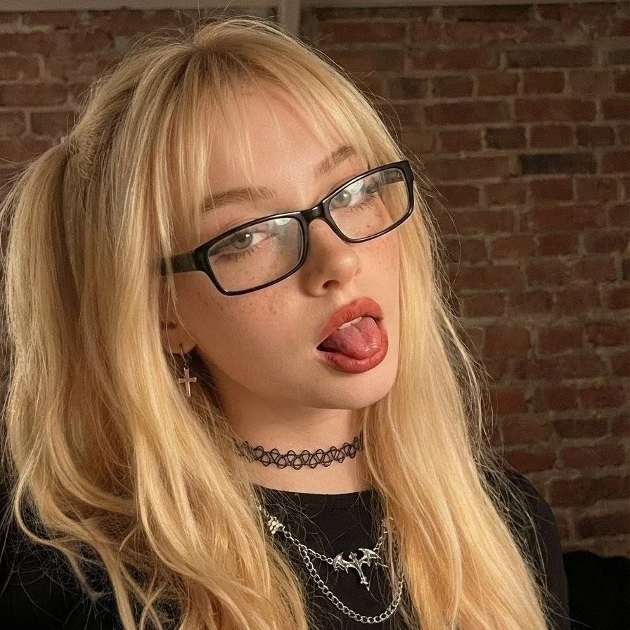 Evelyn star